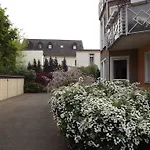 Gaestehaus Matthias * דרזדן