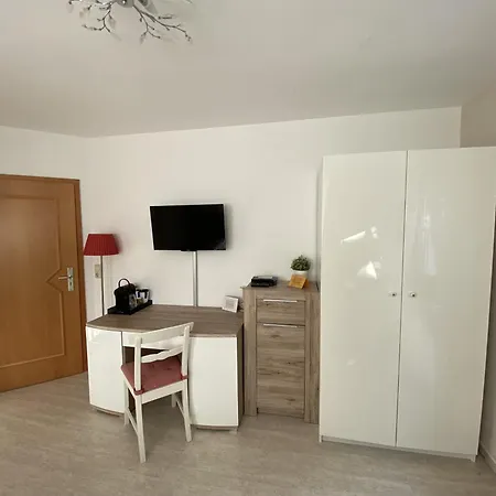 شقة Gaestehaus Matthias دريسدن