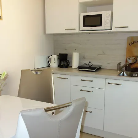 شقة Gaestehaus Matthias دريسدن
