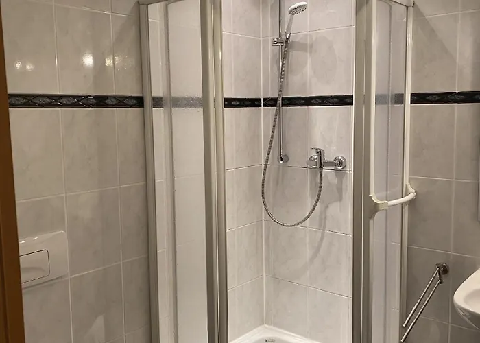 Апартаменты Gaestehaus Matthias *