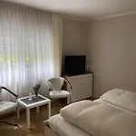Gaestehaus Matthias Apartamento Dresde