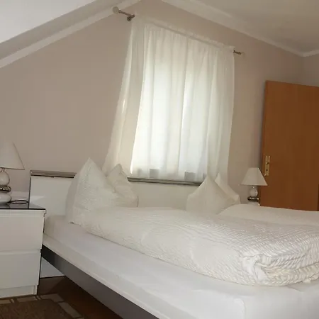 아파트 Und Gaestehaus Matthias