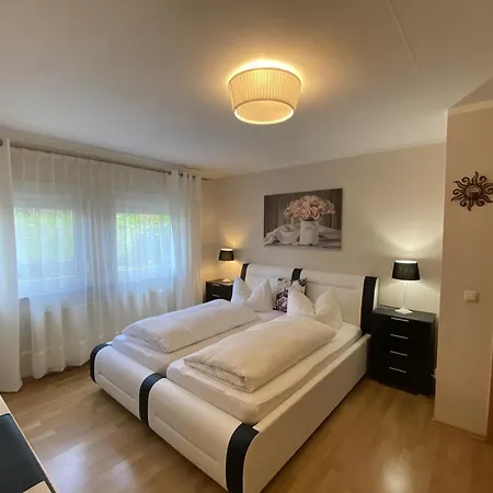 Und Gaestehaus Matthias 드레스덴