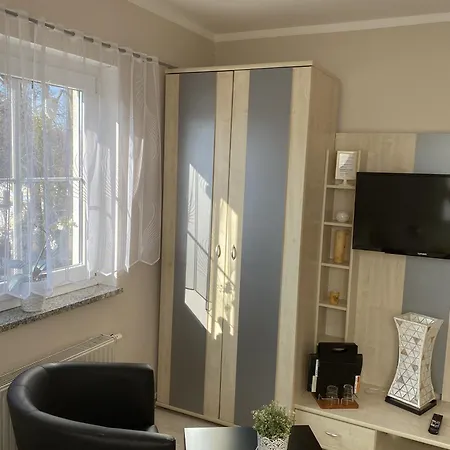 Und Gaestehaus Matthias 아파트 드레스덴