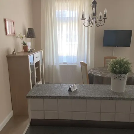 Und Gaestehaus Matthias Apartamento *